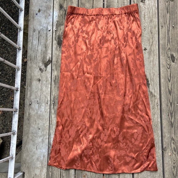 Saltwater LUXE Maxi Skirt - Picture 7 of 11